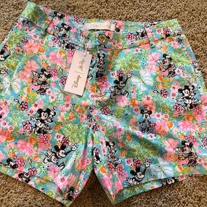 Lilly Pulitzer Hearts Disney 5" Callahan Mid Rise Short